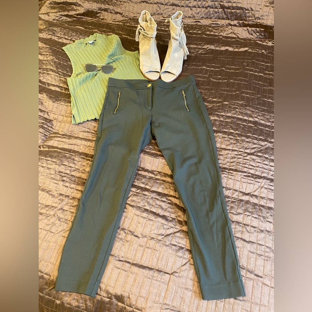 Loft soft knit slim capris